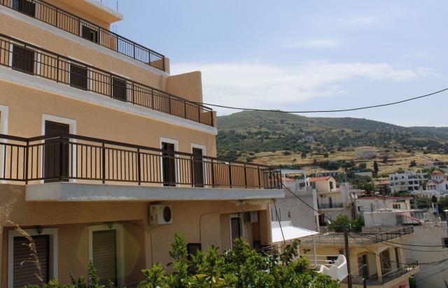 Φώτο-σπίτι 210104155611, Φωτογραφία 1,   προς πώληση